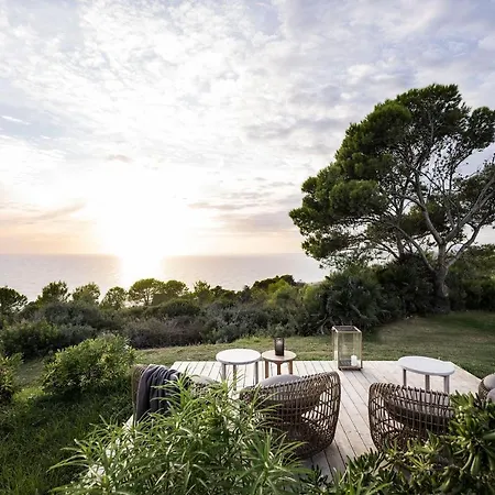 Adler Sicilia מלון 5*